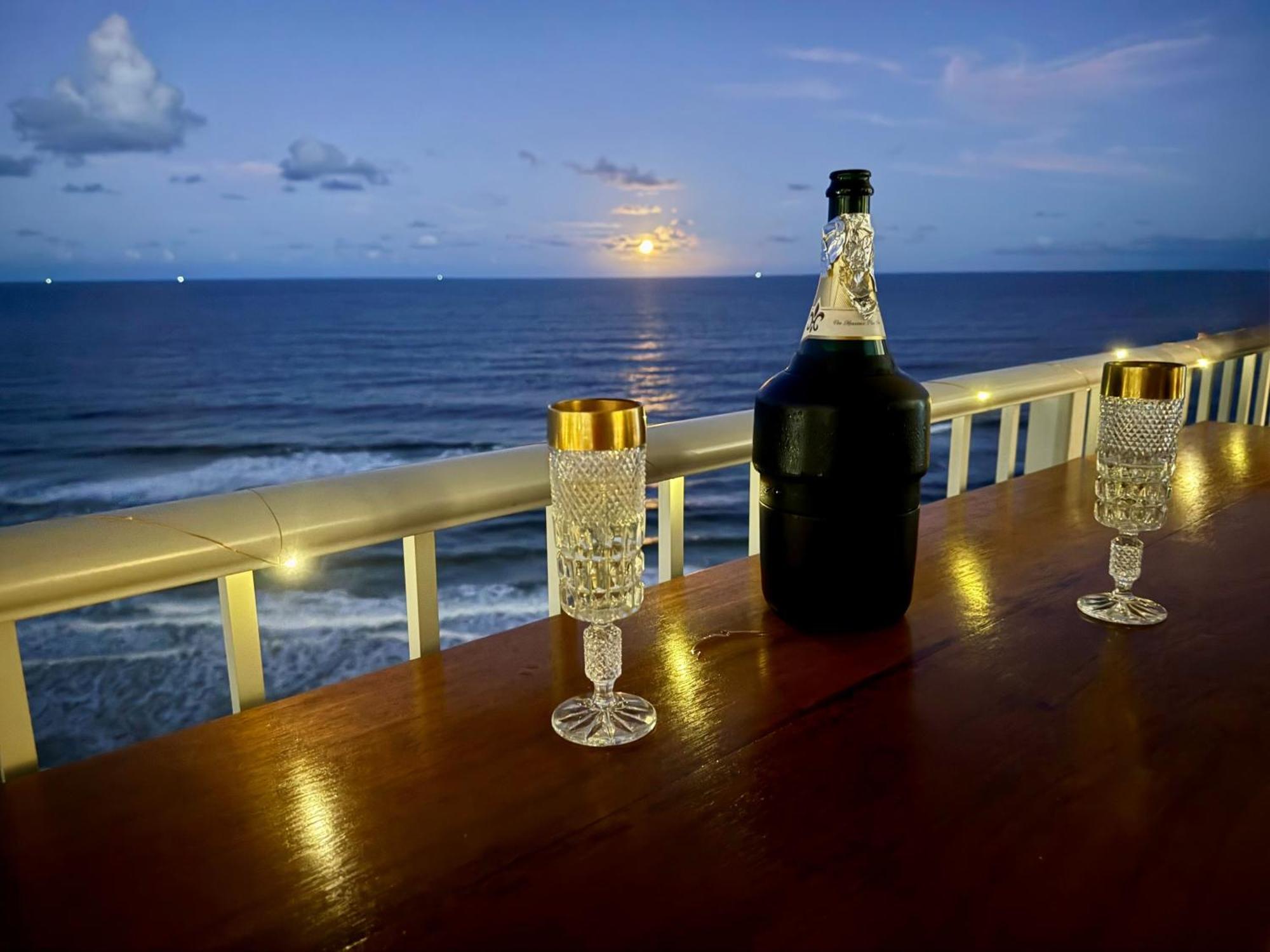 Absolutely Stunning! On The Beach !!! Gold Coast Exteriér fotografie