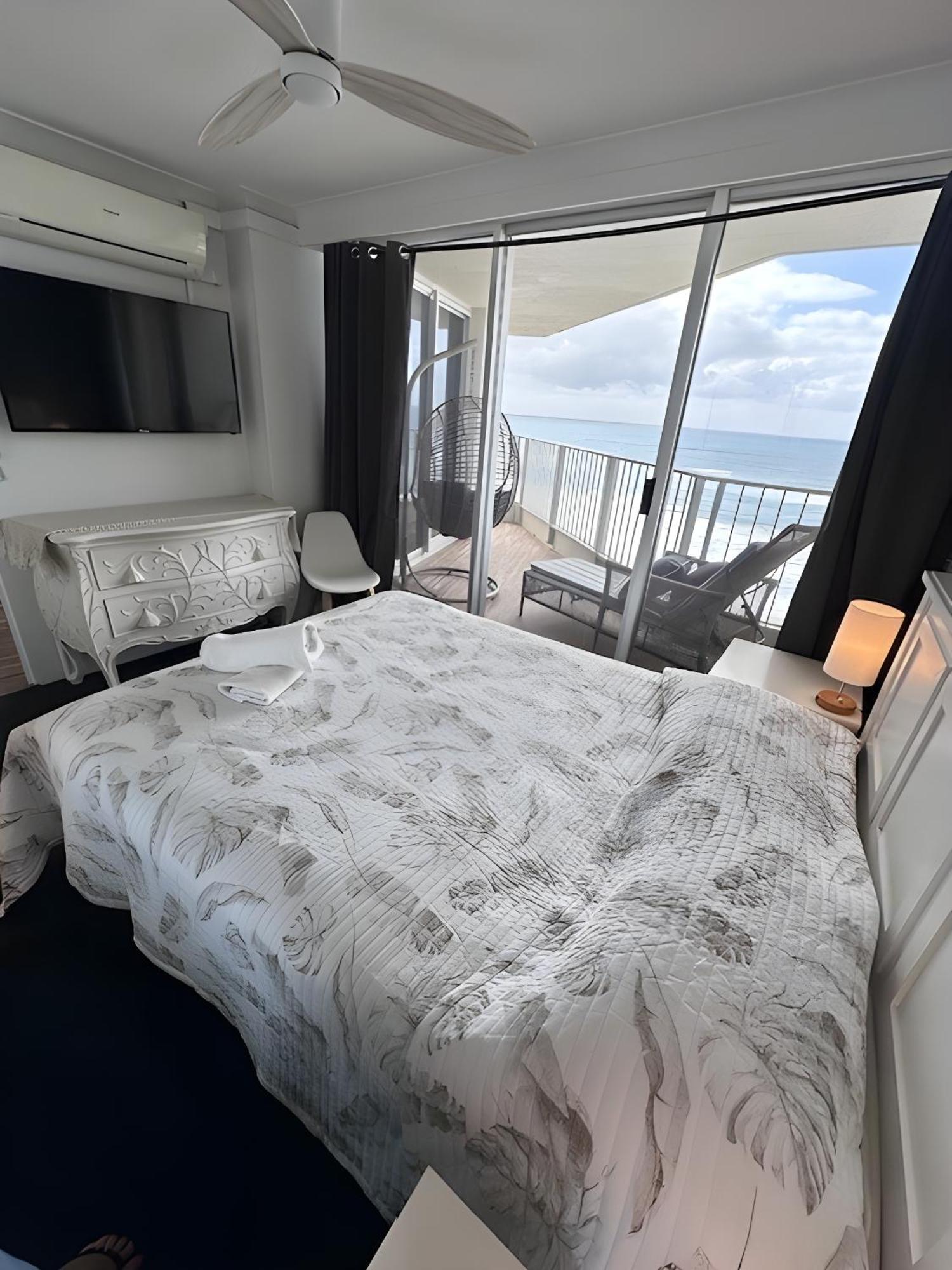 Absolutely Stunning! On The Beach !!! Gold Coast Exteriér fotografie